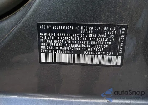 2024 Volkswagen Jetta 1.5T Sport z USA, uszkodzony, nr VIN 3VWBM7BU3RM010373